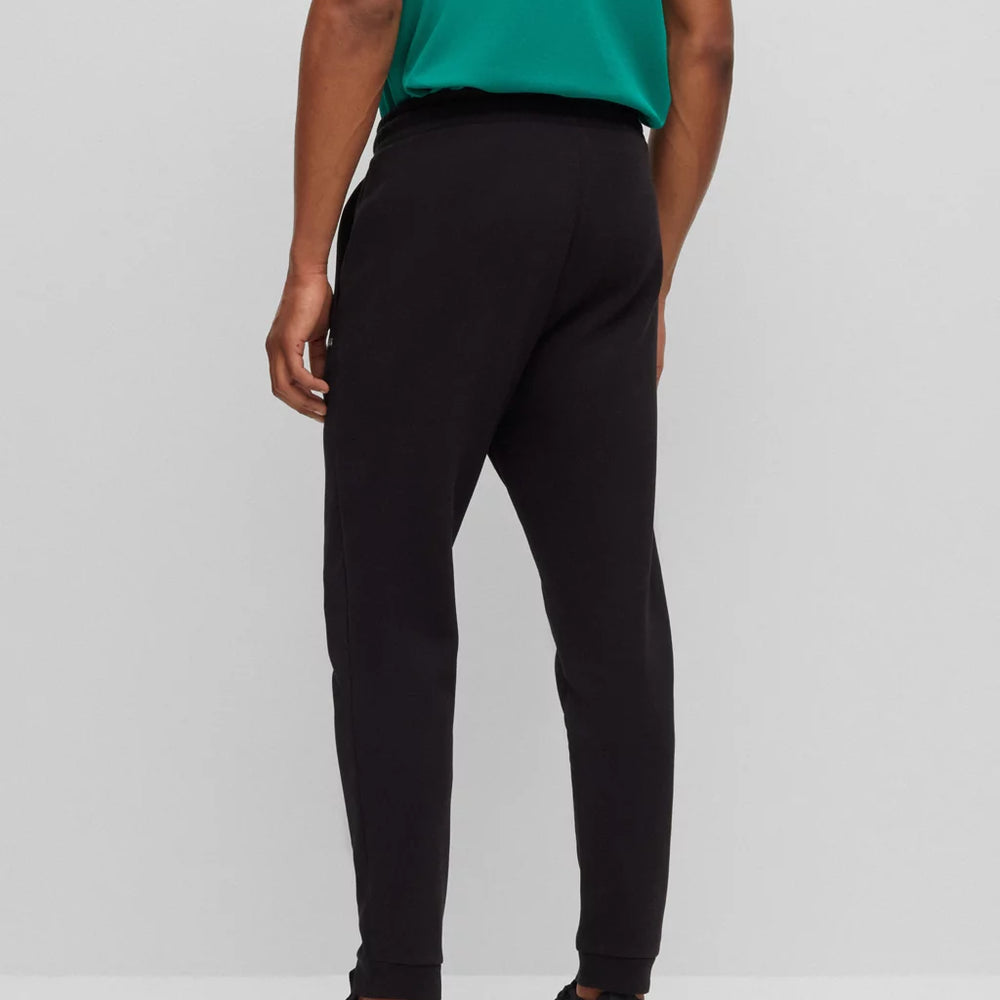 
                      
                        Pantalon Hugo Boss de couleur Noir
                      
                    