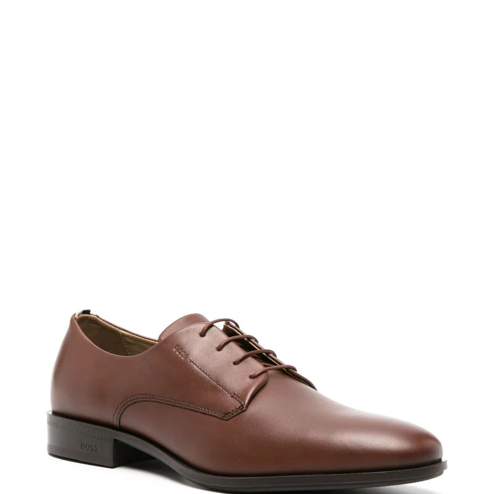 
                      
                        Soulier Hugo Boss de couleur Tan
                      
                    