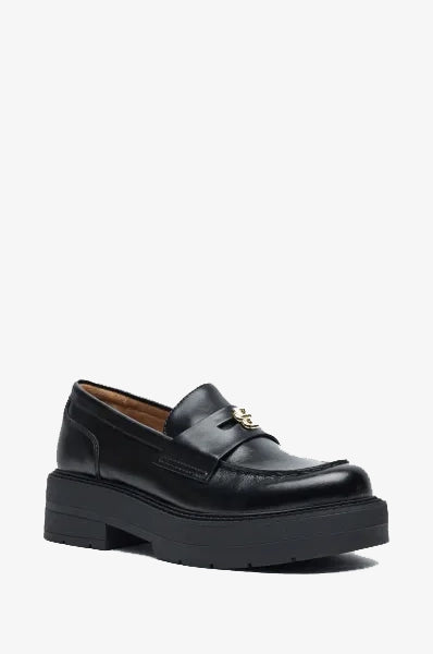 Souliers Boss de couleur Noir