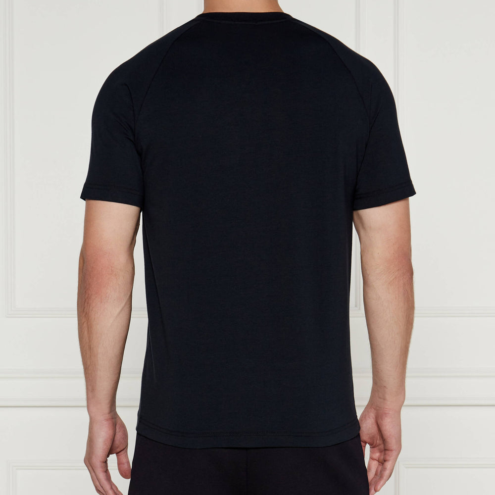 
                      
                        T-Shirt Boss de couleur Noir
                      
                    