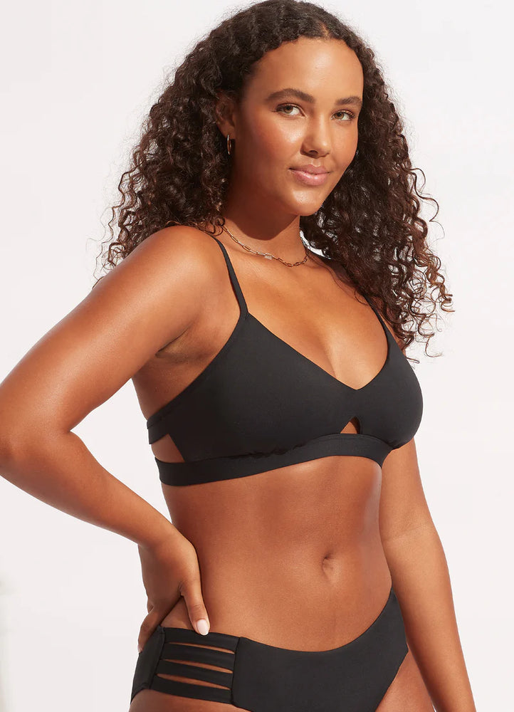 
                      
                        Haut De Maillot Seafolly de couleur Noir
                      
                    