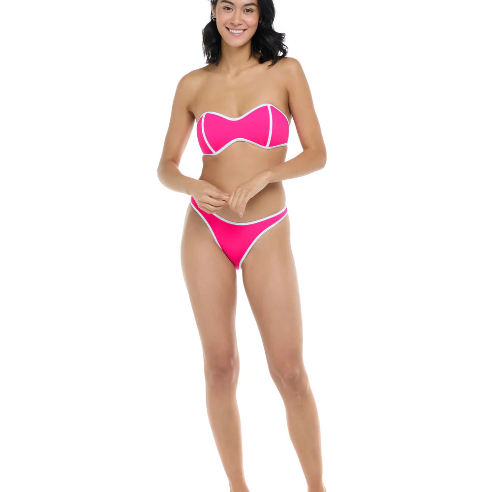 
                      
                        Haut De Maillot Body Glove de couleur Flamingo
                      
                    