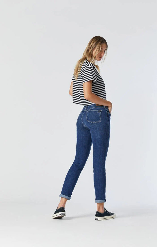 
                      
                        Mavi jeans in denim color
                      
                    