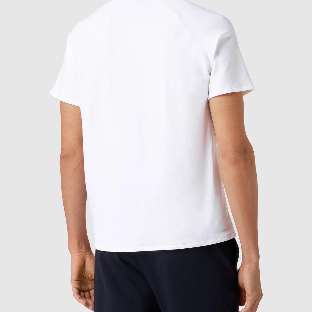 
                      
                        T-Shirt Hugo Boss de couleur Blanc
                      
                    