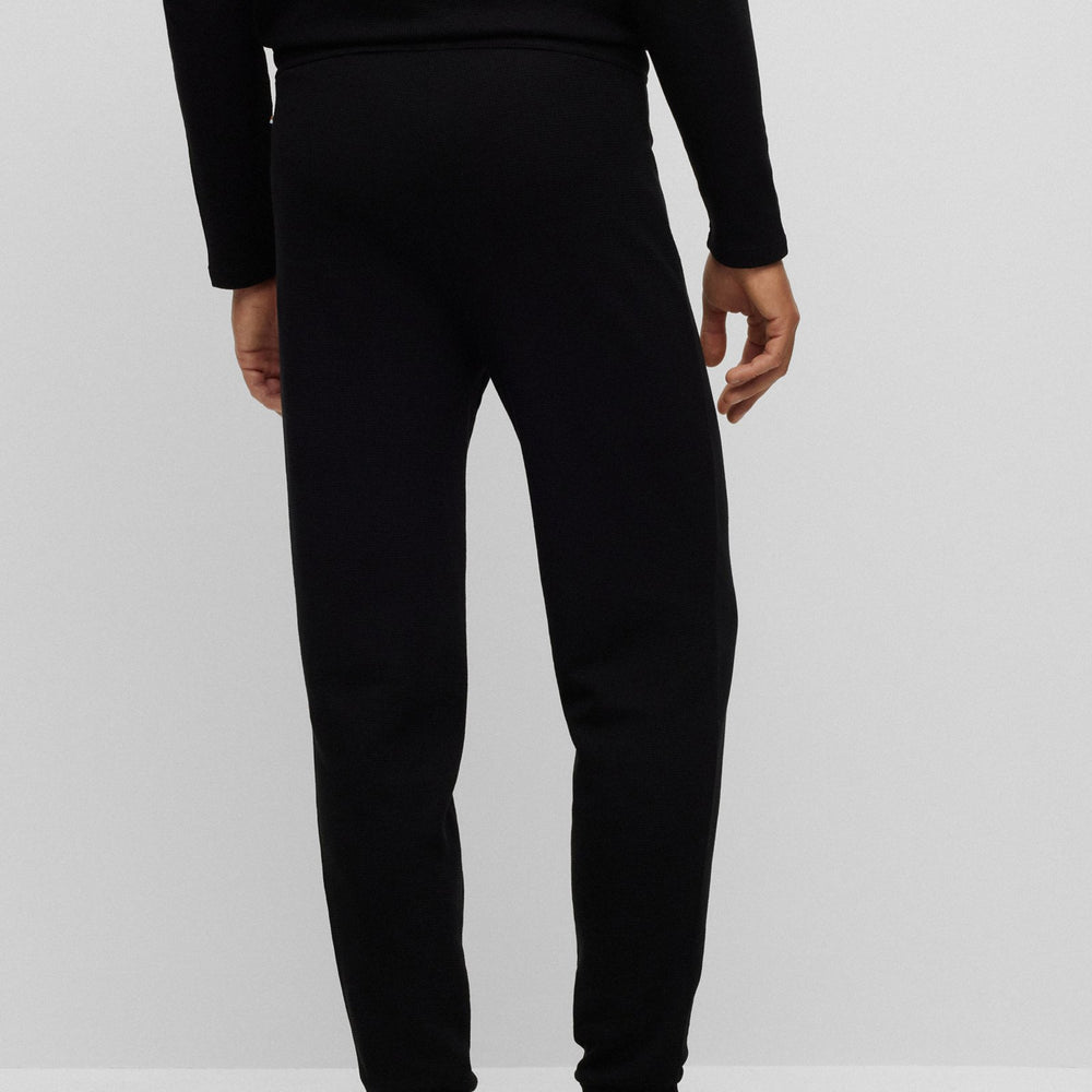 
                      
                        Pantalon Boss de couleur Noir
                      
                    