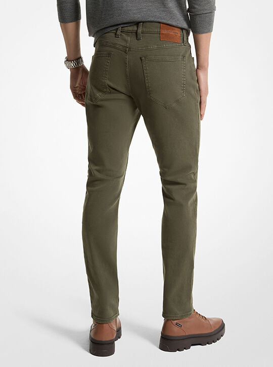 
                      
                        Pantalon Michael Kors de couleur Olive
                      
                    