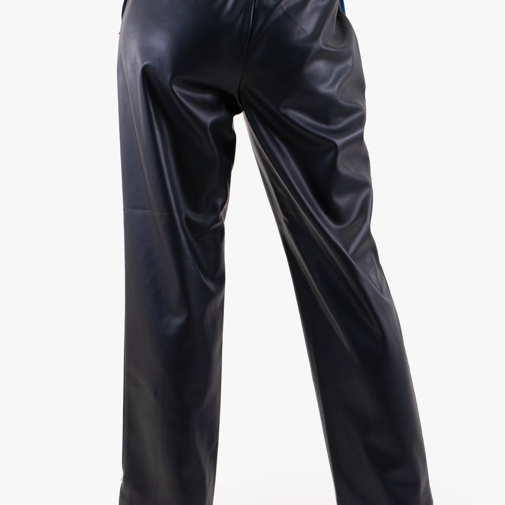 
                      
                        Scotch&amp;Soda Faux Leather Pants in Midnight color
                      
                    