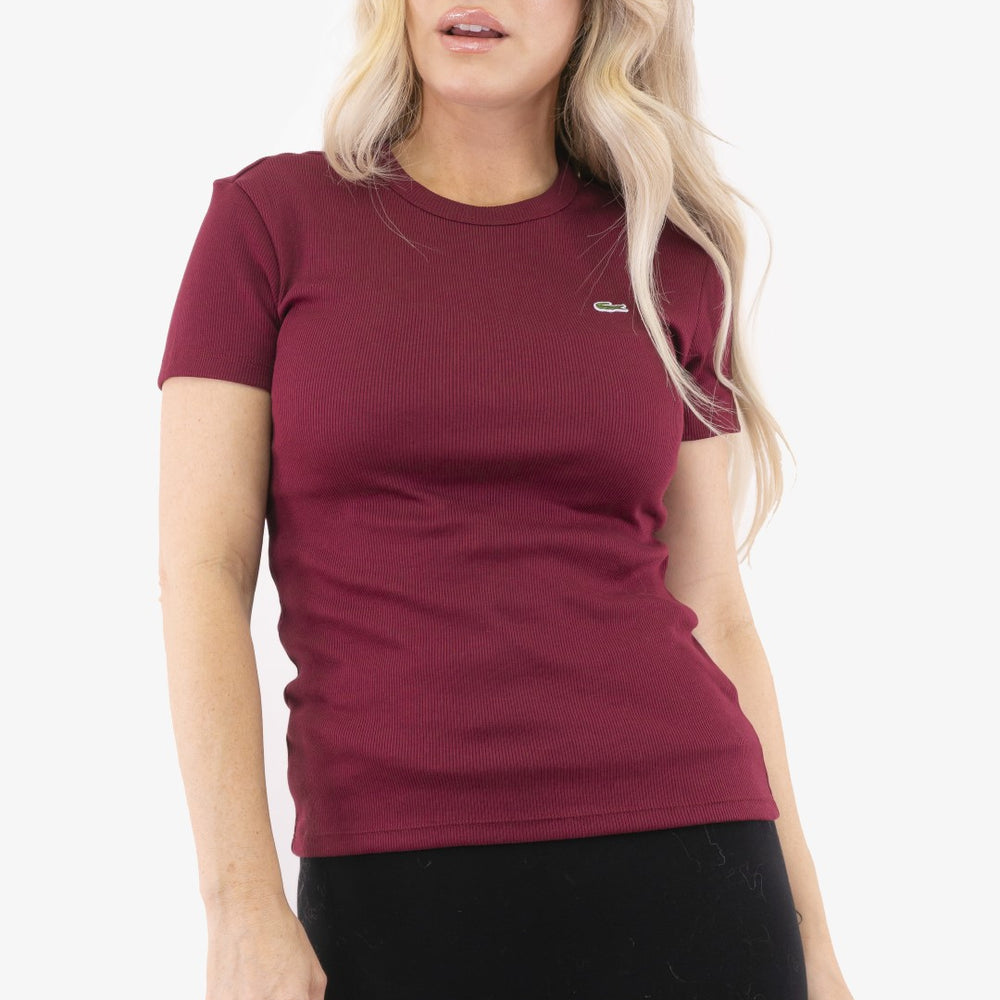 
                      
                        T-Shirt Lacoste de couleur Bordeaux
                      
                    