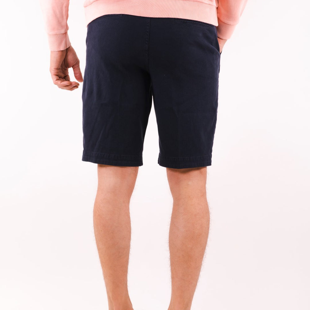 
                      
                        Short Hugo Boss de couleur Marine
                      
                    