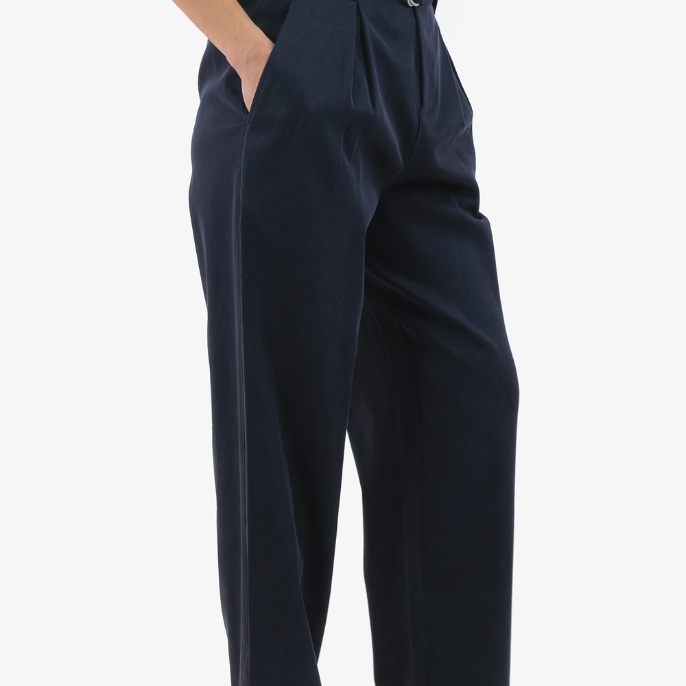 
                      
                        Scotch&amp;Soda pants in Navy color
                      
                    