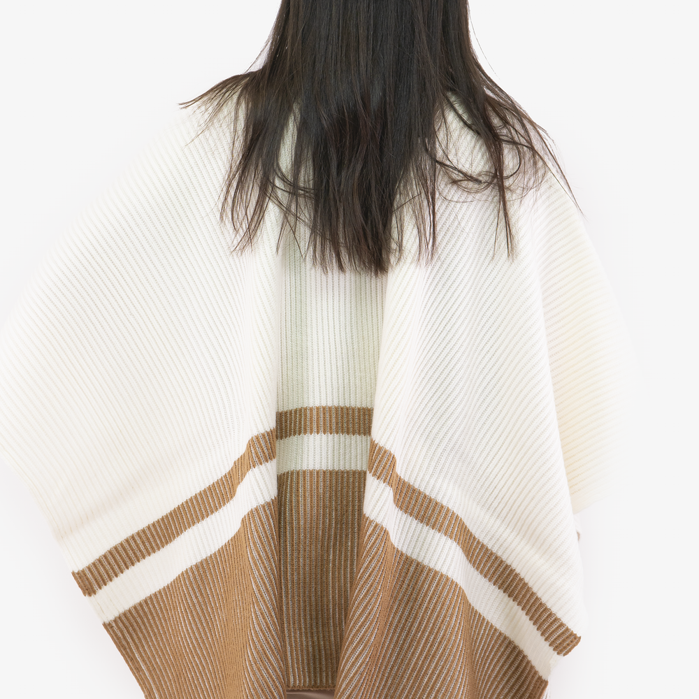 
                      
                        Michael Kors Cape in Off White color
                      
                    