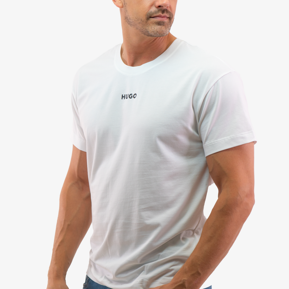 
                      
                        T-Shirt Hugo Boss de couleur Blanc
                      
                    