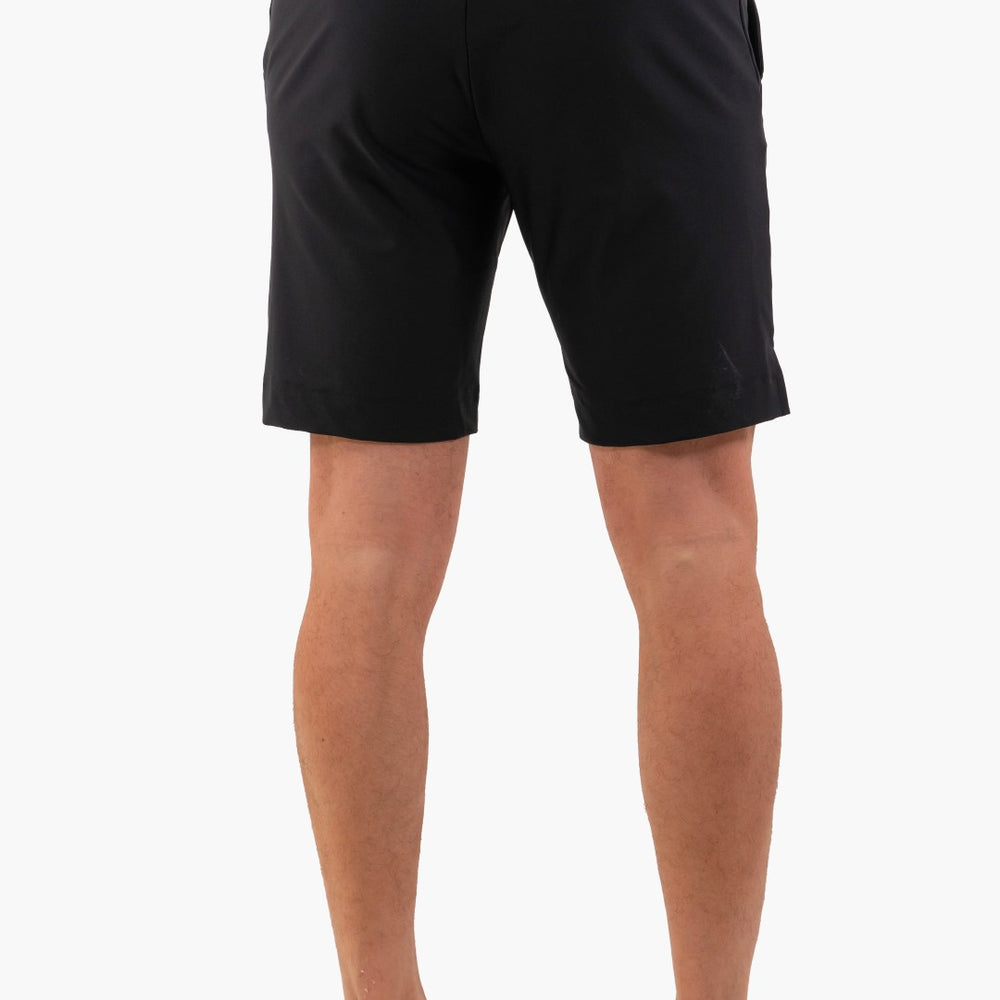 
                      
                        Short Hugo Boss de couleur Noir
                      
                    