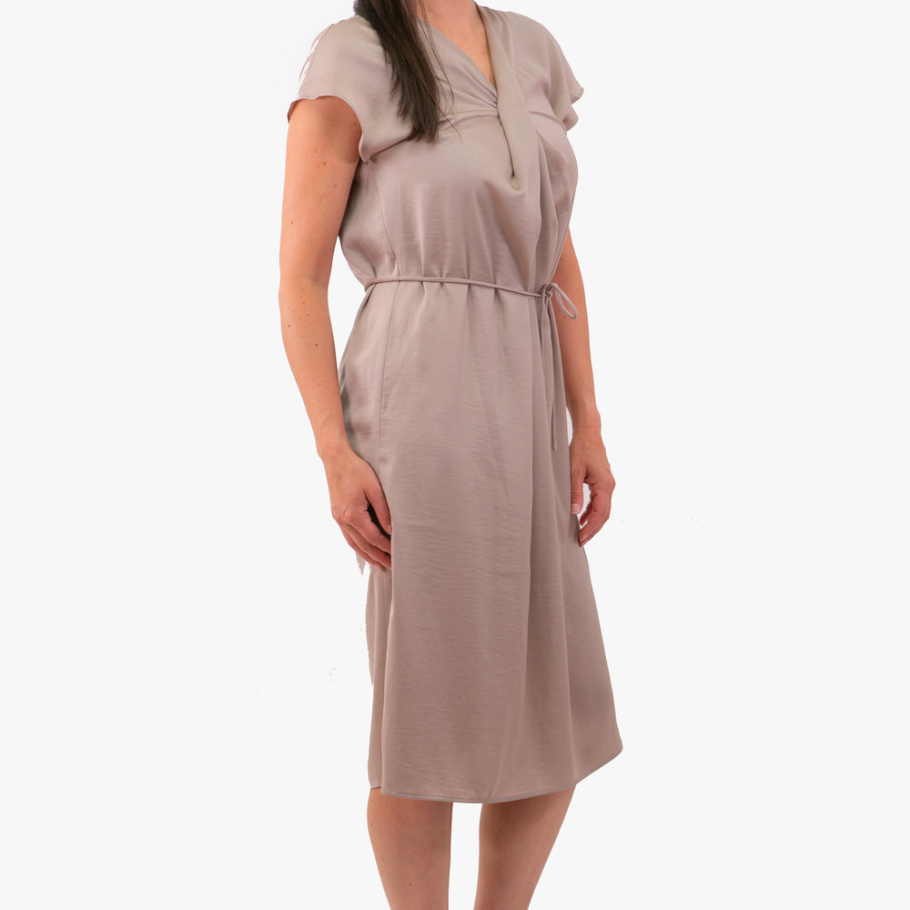 
                      
                        Jito Inwear dress in Sand color (Inwe-30109281-151506)
                      
                    