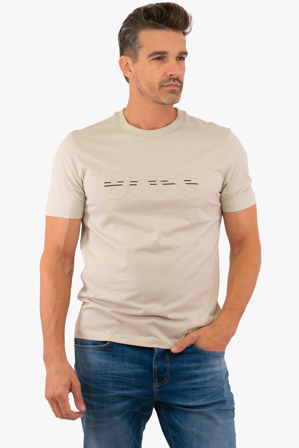 T-Shirt Boss de couleur Beige