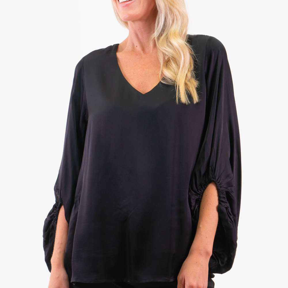 Esqualo tunic in Black color