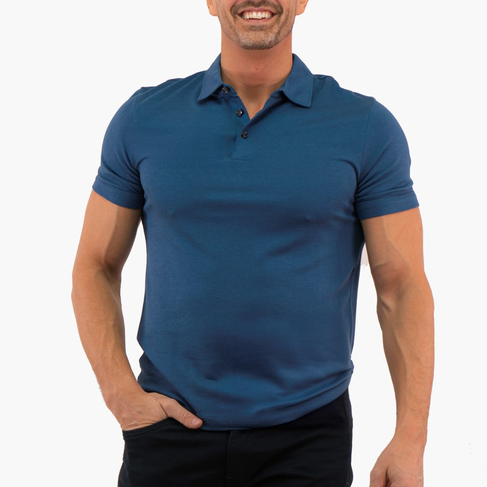 
                      
                        Polo Boss de couleur Bleu
                      
                    