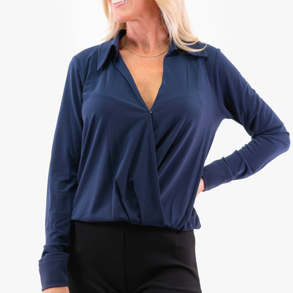 
                      
                        Michael Kors blouse in Navy color
                      
                    