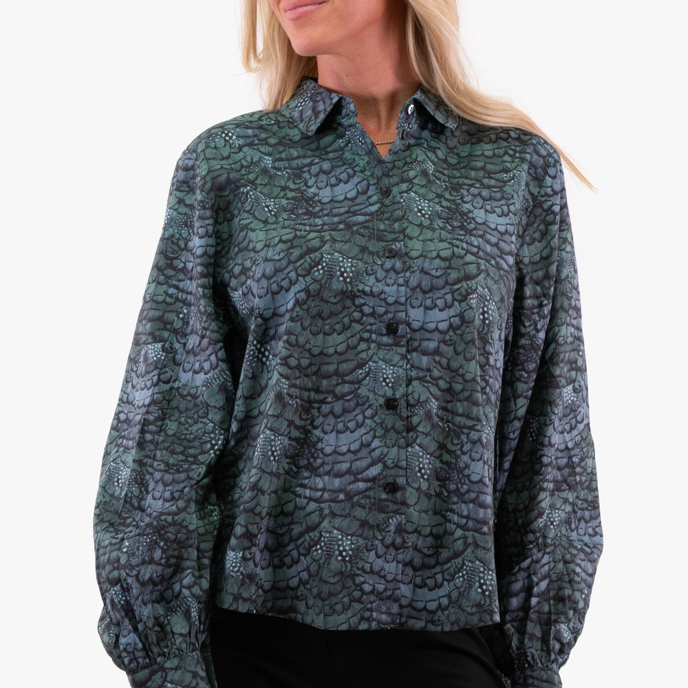 
                      
                        Scotch&amp;Soda blouse in Green color
                      
                    