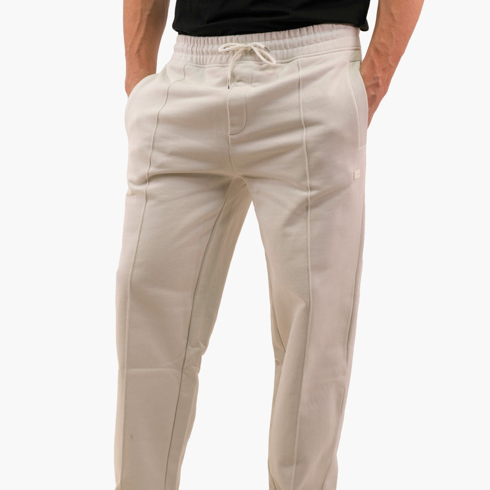 
                      
                        Pantalon Boss de couleur Naturel
                      
                    