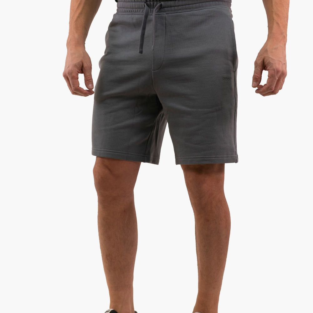 
                      
                        Short Hugo Boss de couleur Charbon
                      
                    