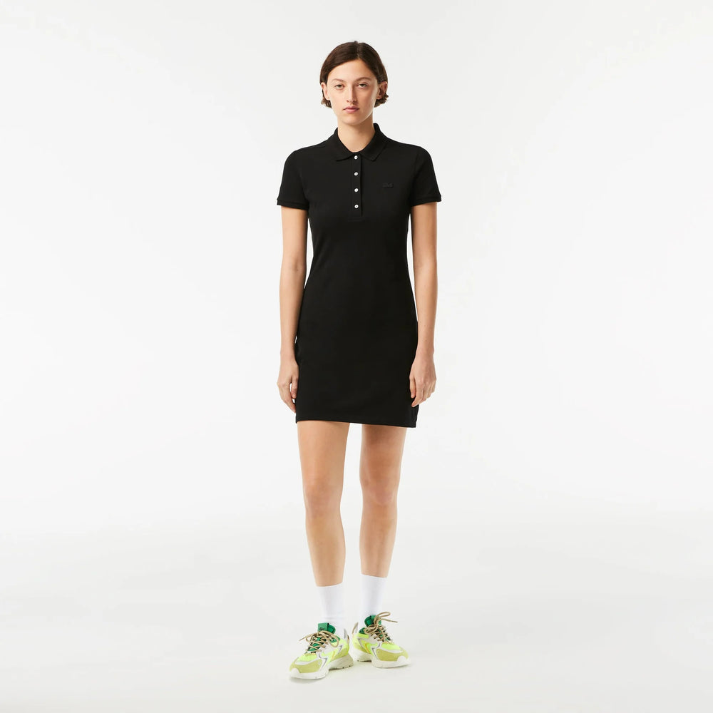 Robe Lacoste de couleur Noir