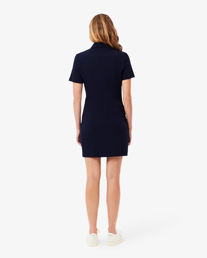 
                      
                        Robe Lacoste de couleur Marine
                      
                    