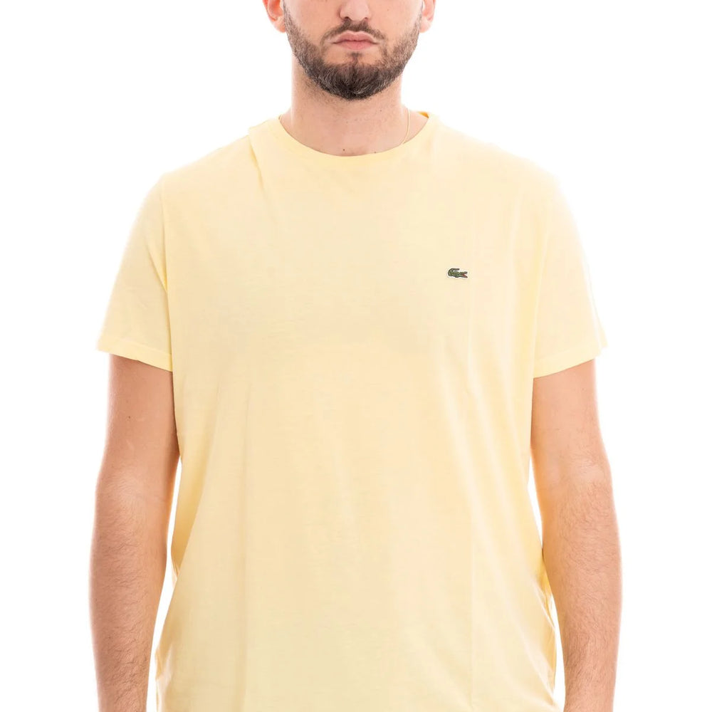 T-Shirt Lacoste de couleur Jaune