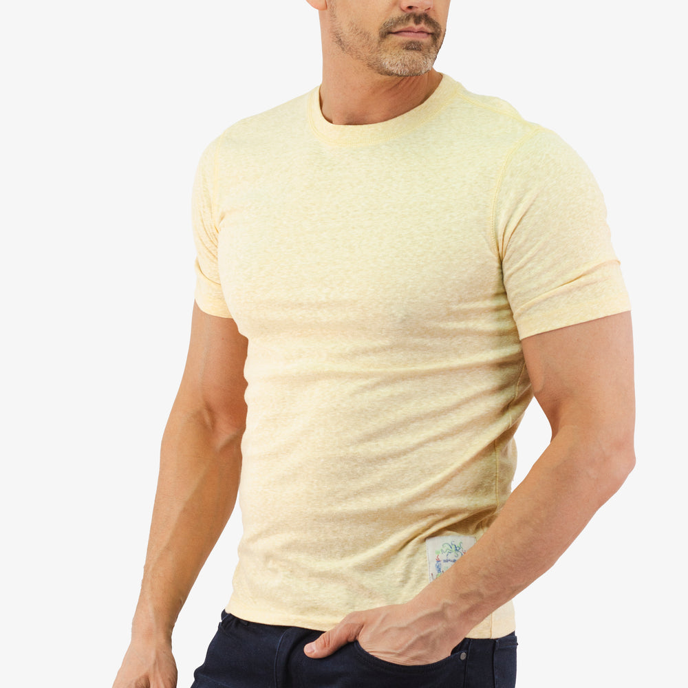 
                      
                        T-Shirt Scotch&Soda de couleur Jaune
                      
                    