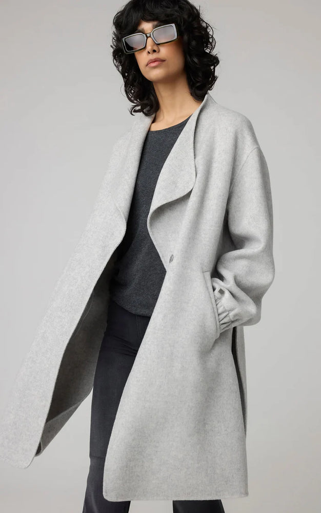 
                      
                        Manteau Soia&Kyo de couleur Gris
                      
                    