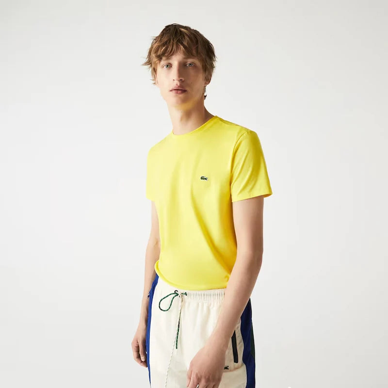 T-Shirt Lacoste de couleur Jaune