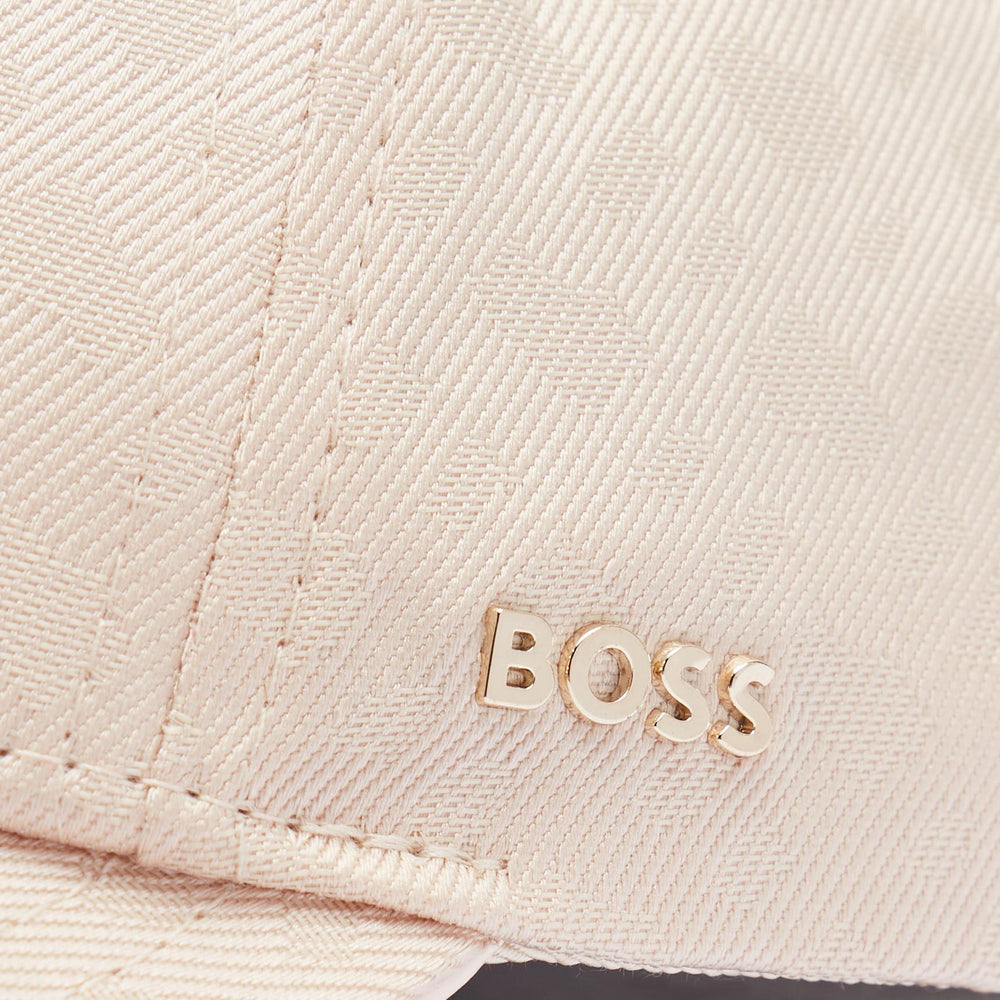 
                      
                        Casquette Boss de couleur Beige
                      
                    