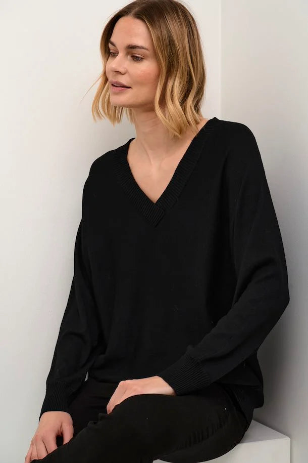 
                      
                        Annemarie V-Neck Sweater Black Culture
                      
                    