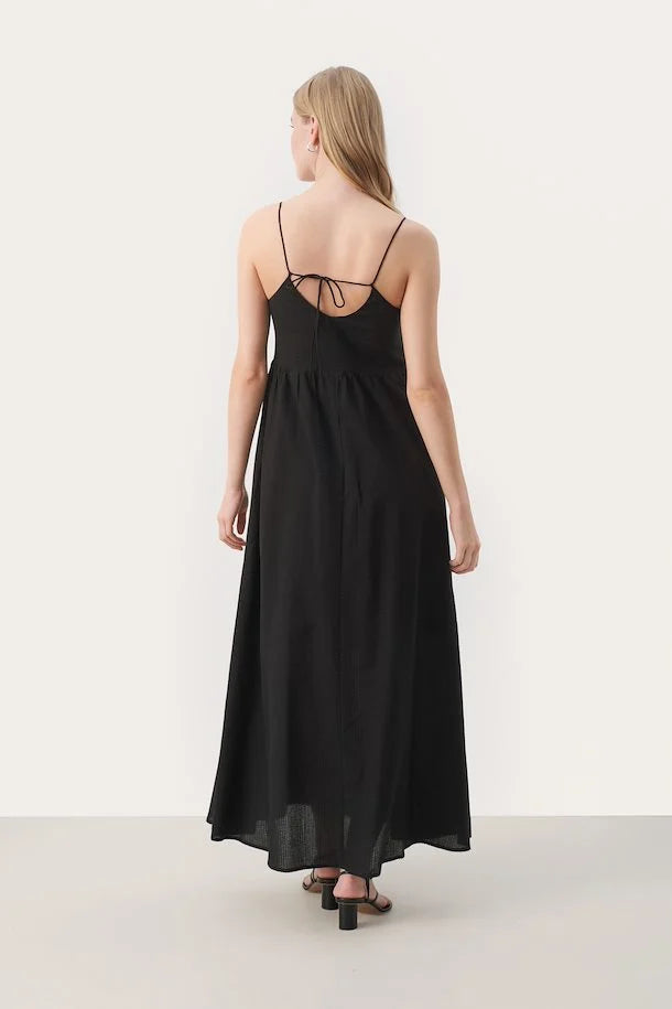 
                      
                        Gloria Part Two dress in Black color
                      
                    