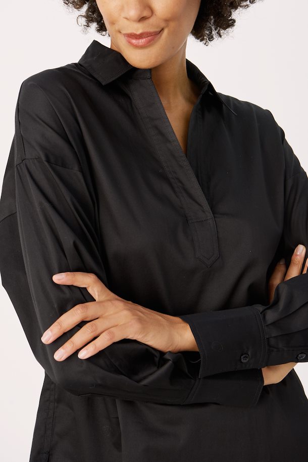 
                      
                        Blouse Part Two de couleur Noir
                      
                    