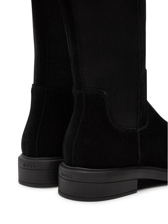 
                      
                        Bottes Hugo Boss de couleur Noir
                      
                    