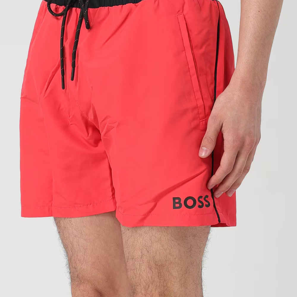 
                      
                        Maillot Hugo Boss de couleur Rouge
                      
                    