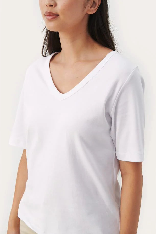 
                      
                        T-Shirt Part Two de couleur Blanc
                      
                    