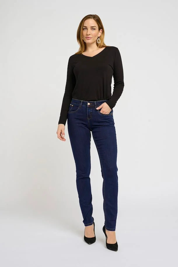 
                      
                        Pantalon Cream de couleur Denim Foncé
                      
                    