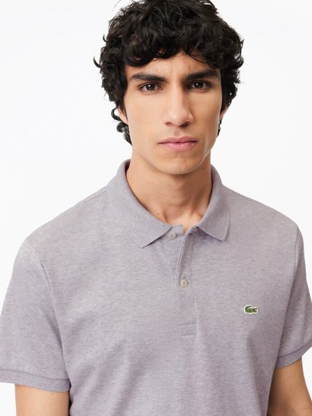 Polo Lacoste de couleur Gris