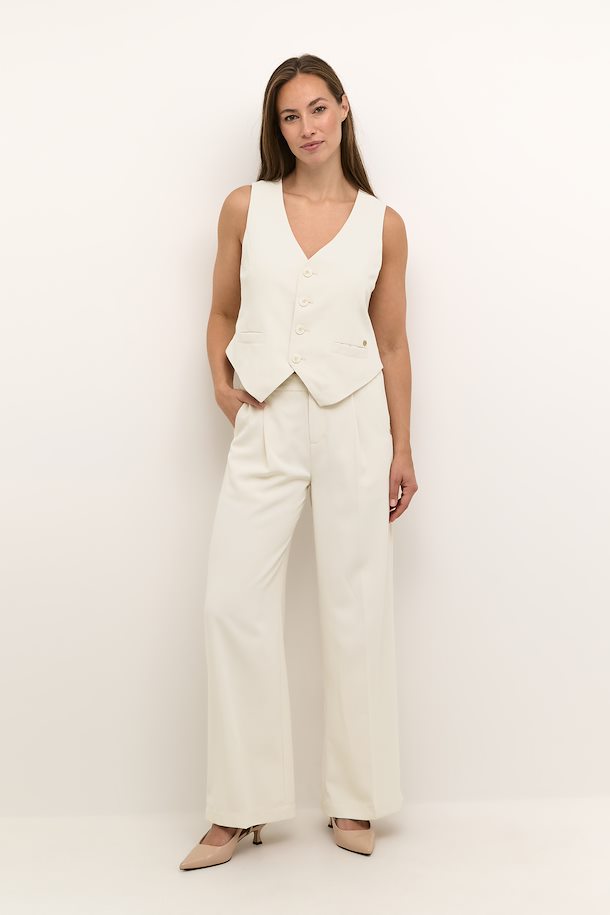 
                      
                        Pantalon Cream de couleur Blanc Casse
                      
                    