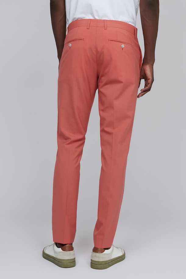 
                      
                        Pantalon Las Matinique de couleur Rose
                      
                    