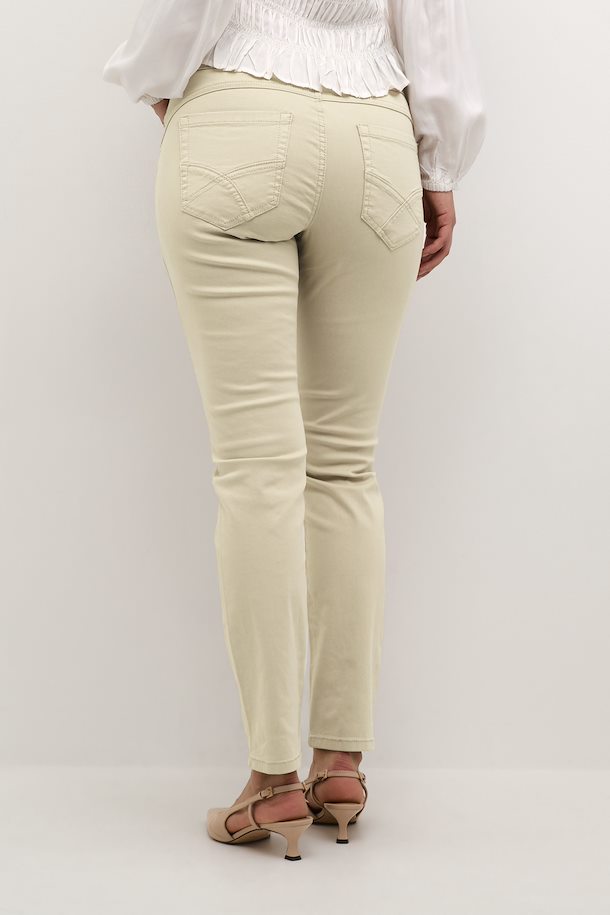 
                      
                        Pantalon Cream de couleur Beige
                      
                    