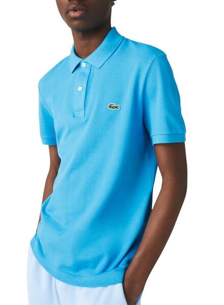 
                      
                        Polo Lacoste de couleur Argentine
                      
                    