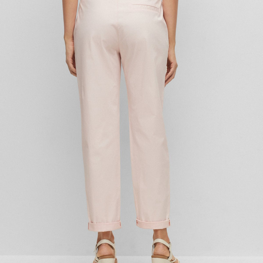 
                      
                        Pantalon Hugo Boss de couleur Rose
                      
                    