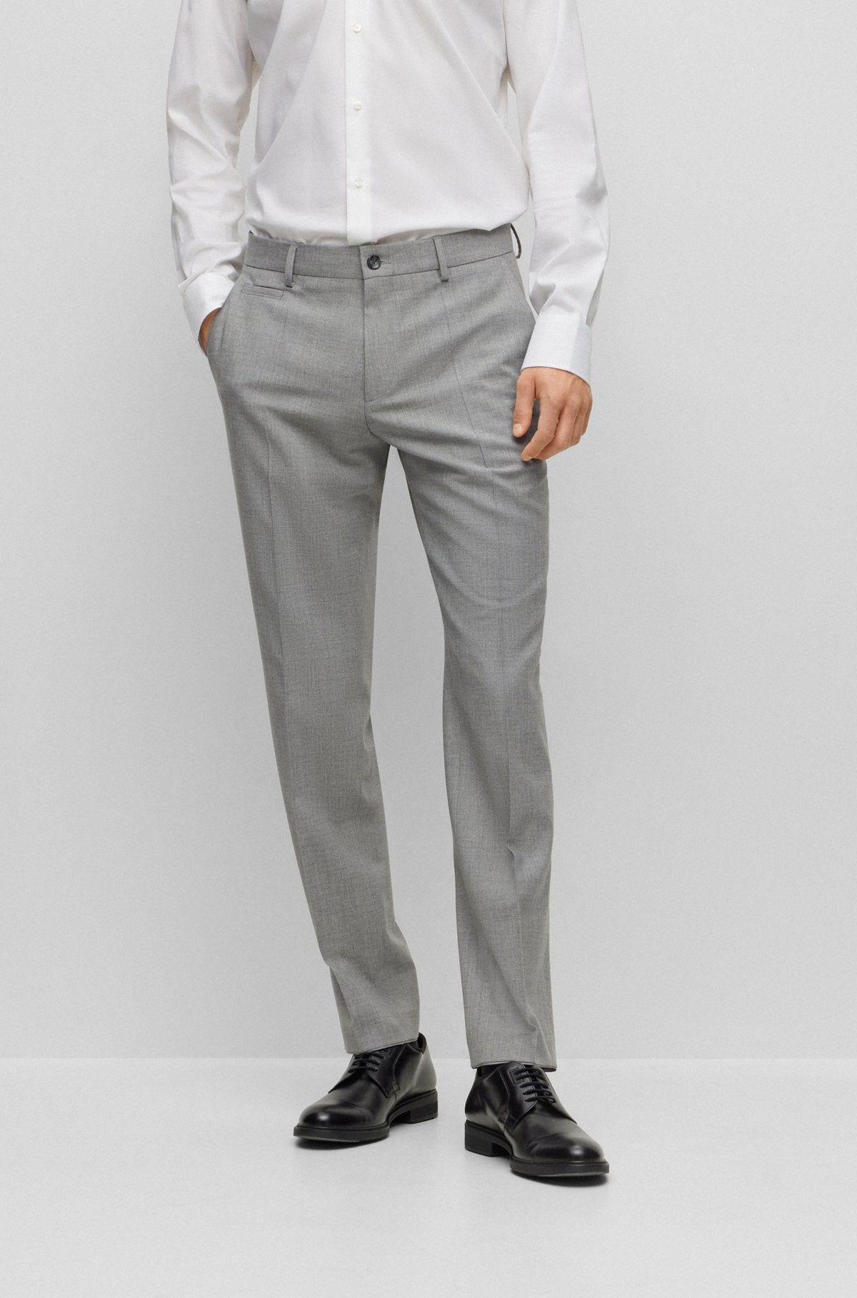 Pantalon Hugo Boss de couleur Gris