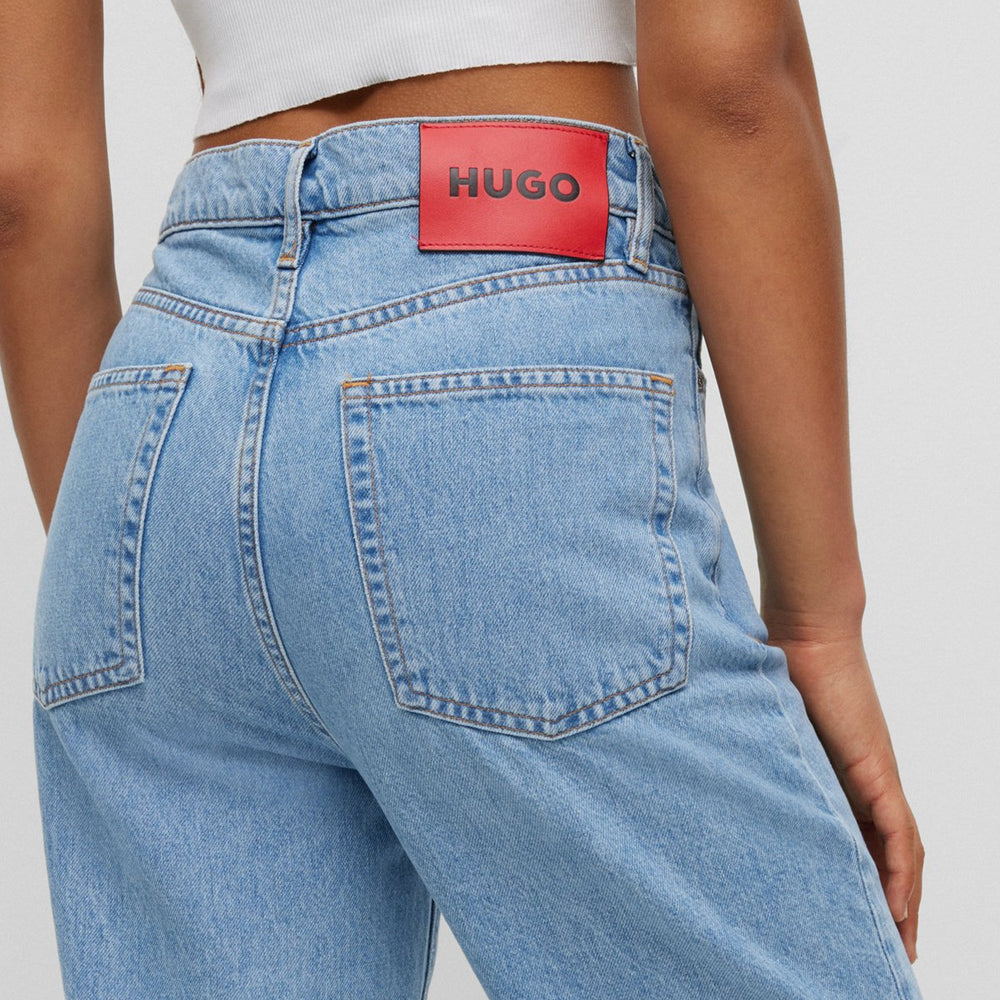 
                      
                        Hugo Boss Jeans in Denim color
                      
                    