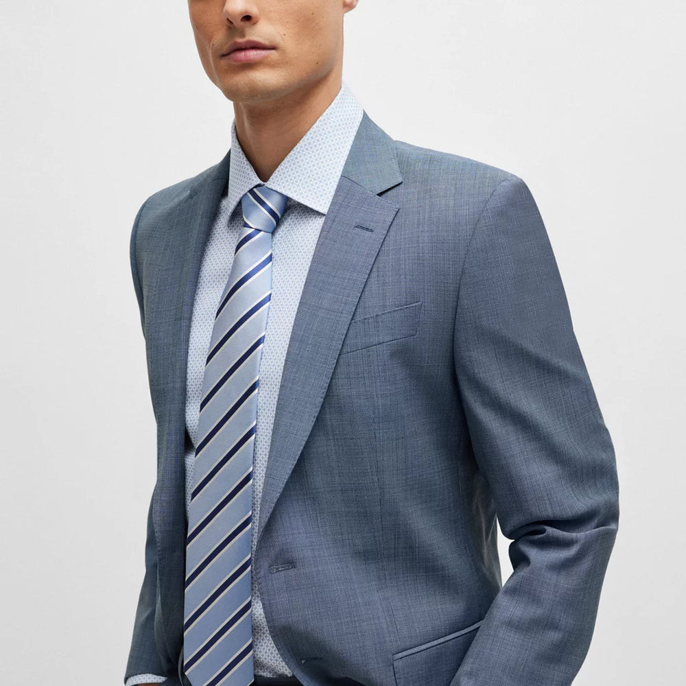 
                      
                        Chemise Hugo Boss de couleur Bleu Pale
                      
                    