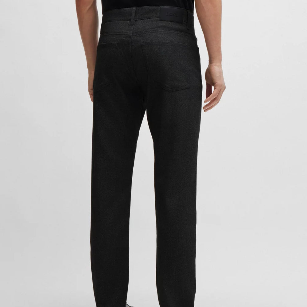 
                      
                        Pantalon Hugo Boss de couleur Noir
                      
                    