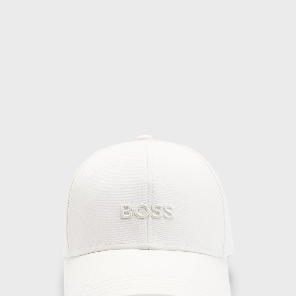 
                      
                        Casquette Boss de couleur Blanc
                      
                    